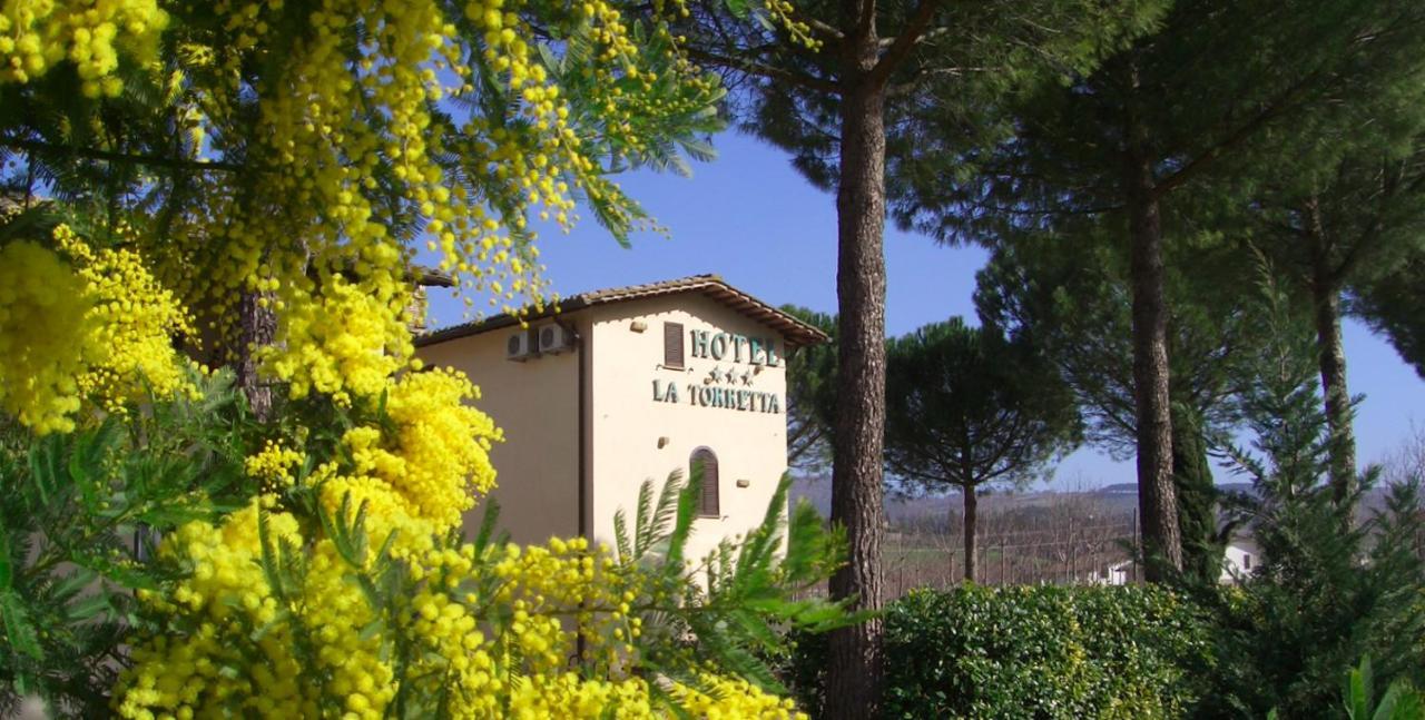 Hotel La Torretta Ассизи Экстерьер фото